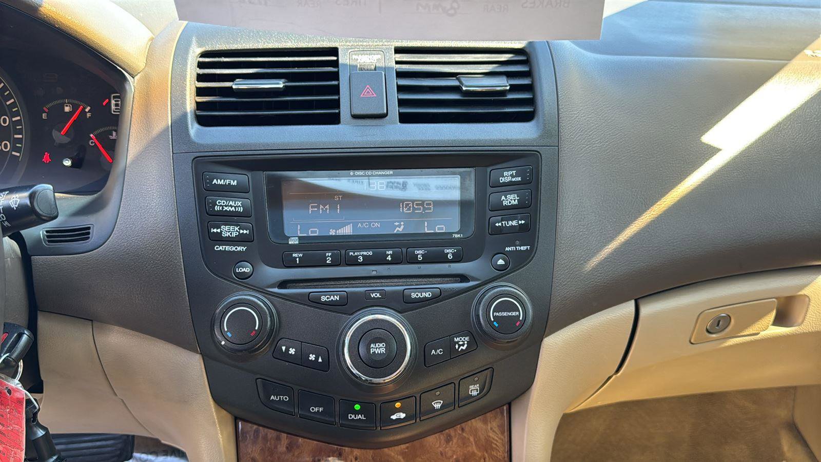 Used 2005 Honda Accord EX-L image 18