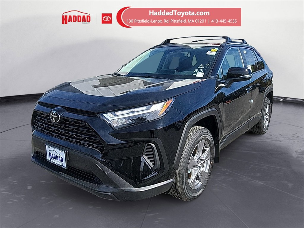 New 2025 Toyota RAV4 XLE