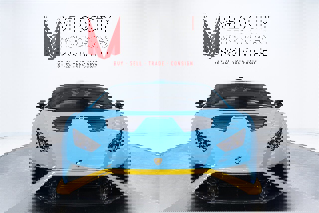 Used 2023 Lamborghini Huracan STO image 18