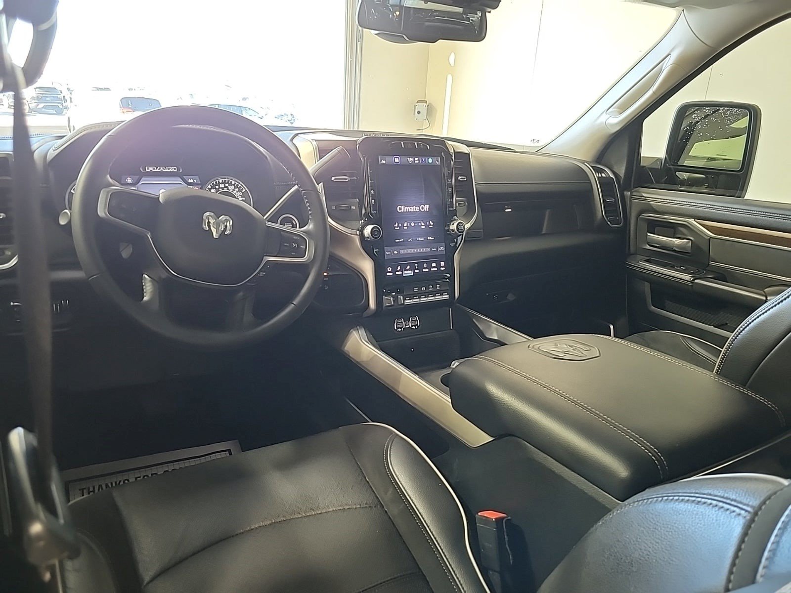 Used 2023 RAM 2500 Laramie AWD/4WD image 7