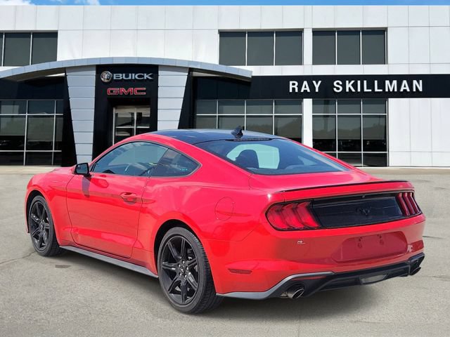 Used 2020 Ford Mustang Coupe w/ Black Accent Package RWD image 4