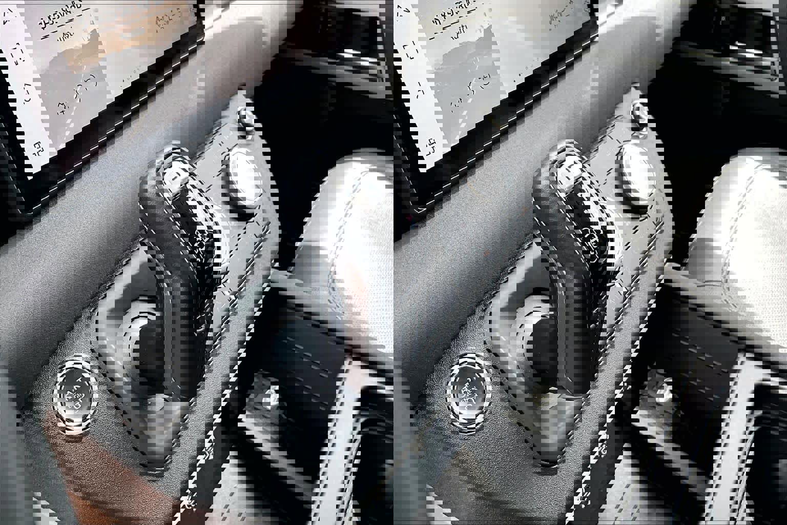 Used 2023 Land Rover Defender 110 S image 17