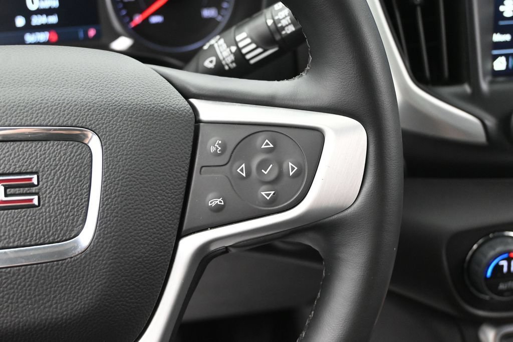 Used 2024 GMC Terrain SLT AWD/4WD image 27