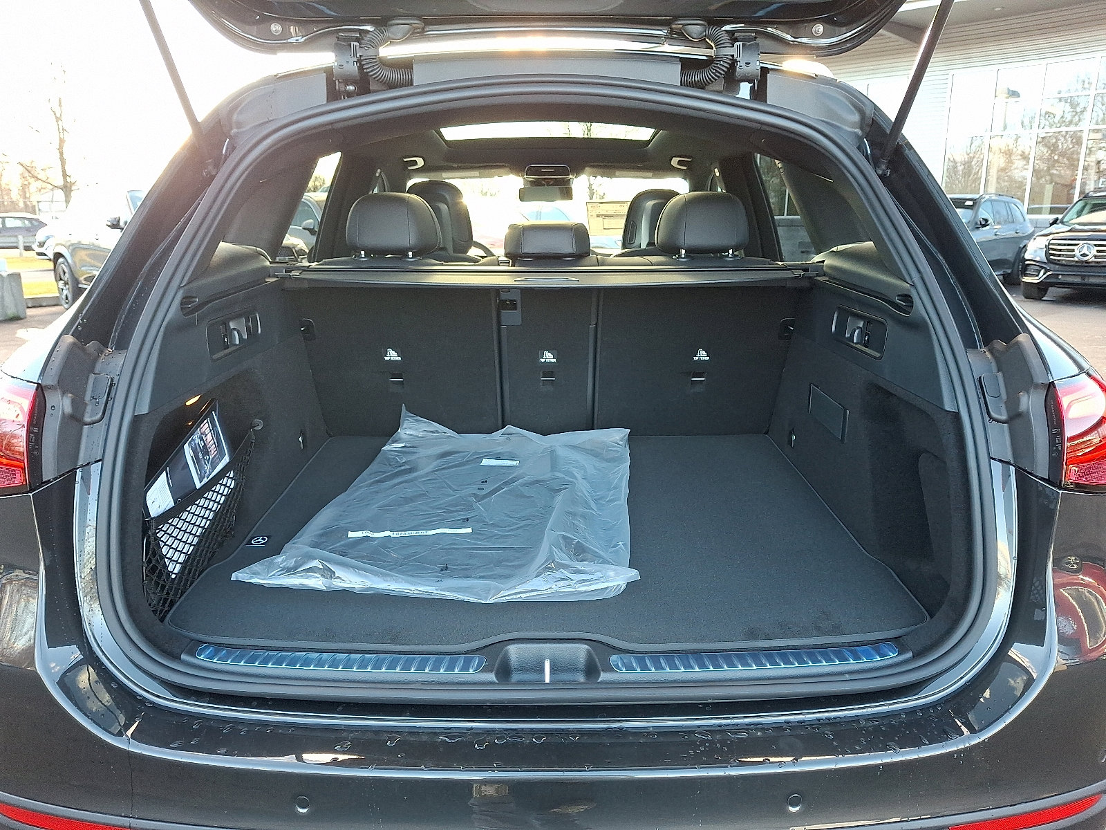 Used 2026 Mercedes-Benz GLC 300 4MATIC image 22