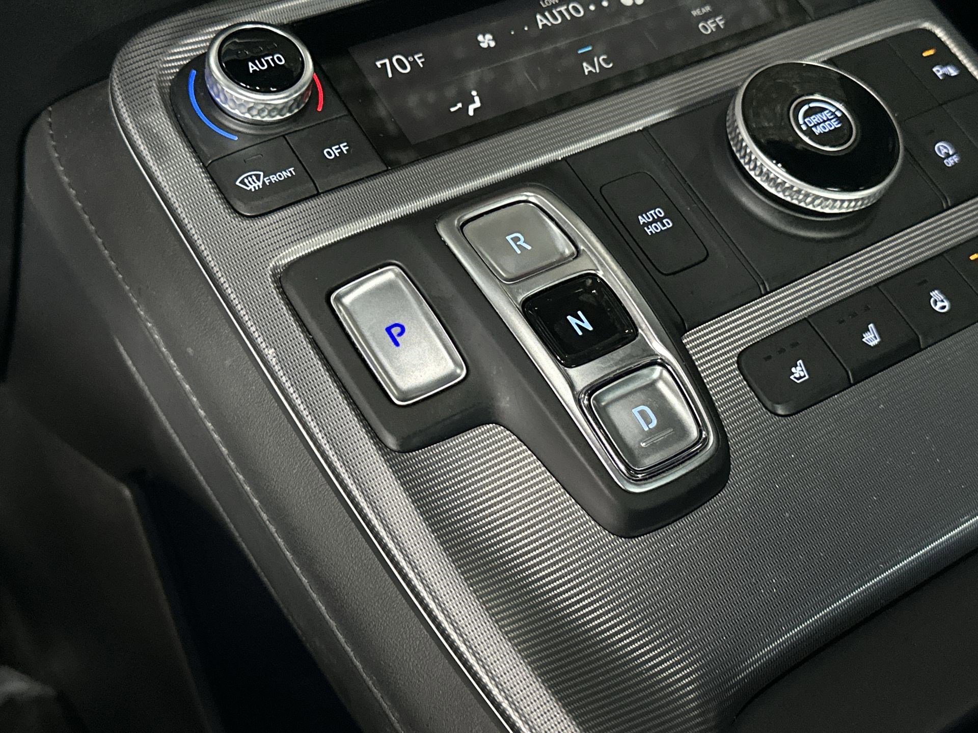 Used 2023 Hyundai Palisade Calligraphy image 22