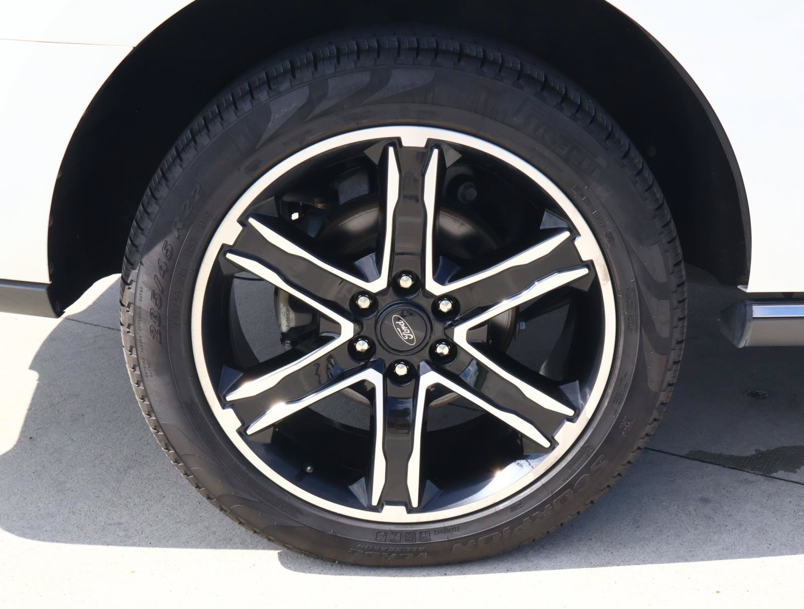 Used 2021 Ford Expedition Limited RWD image 8