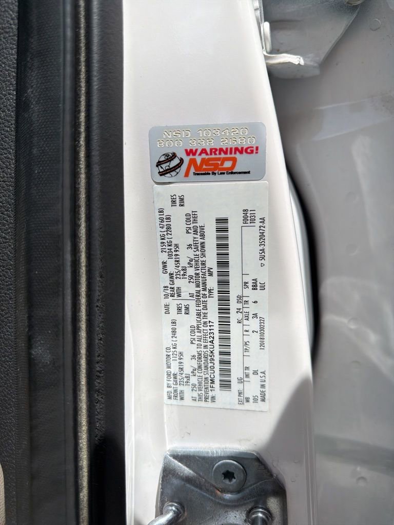 Used 2019 Ford Escape Titanium image 13