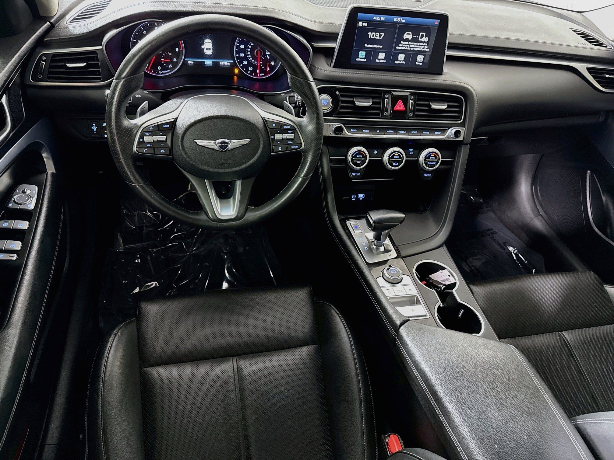 Used 2021 Genesis G70 2.0T RWD image 17