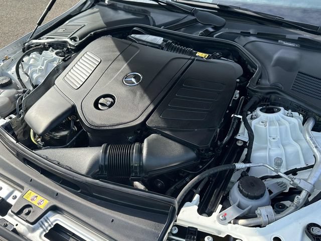 Used 2025 Mercedes-Benz C 300 4MATIC Sedan image 14