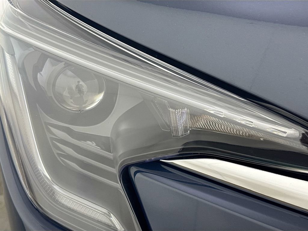 Used 2023 Subaru Ascent Touring image 39