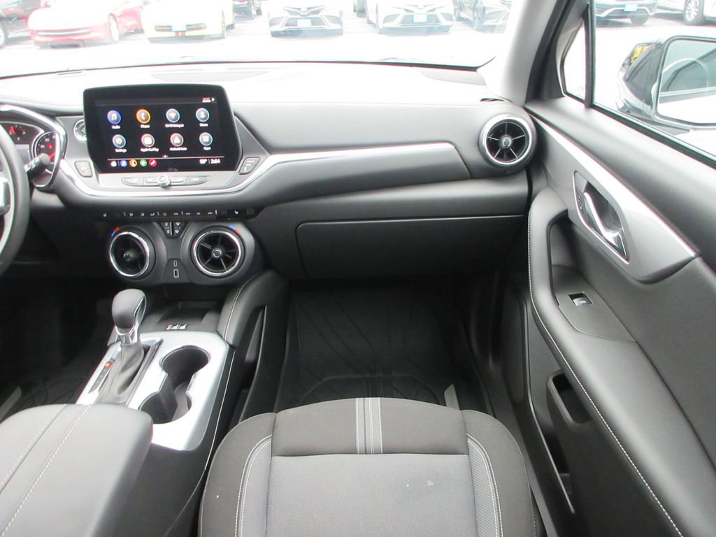 Used 2024 Chevrolet Blazer LT w/ Redline Edition image 16