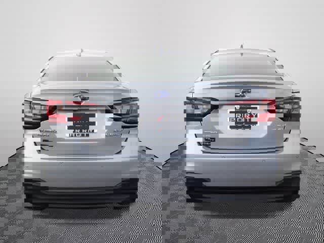 Used 2024 Subaru Legacy Limited image 3