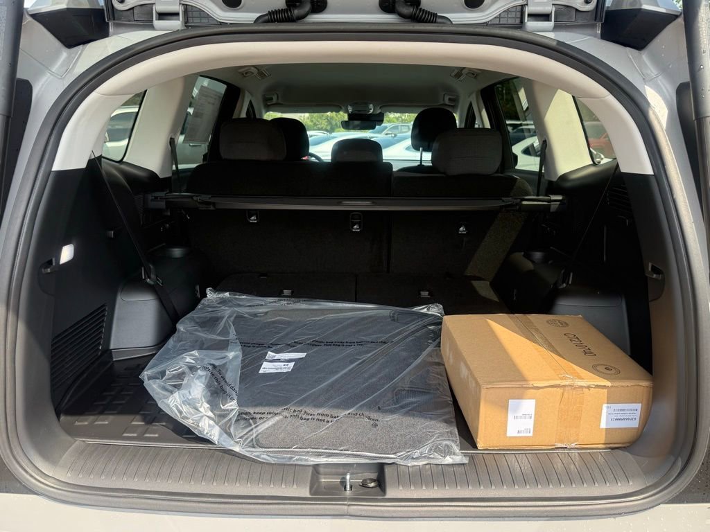 New 2026 Hyundai Ioniq 9 SE image 14