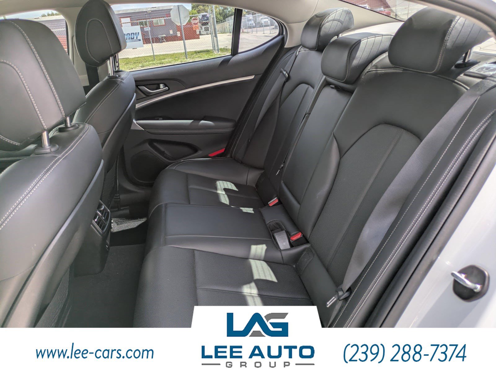 Used 2021 Genesis G70 2.0T RWD image 10