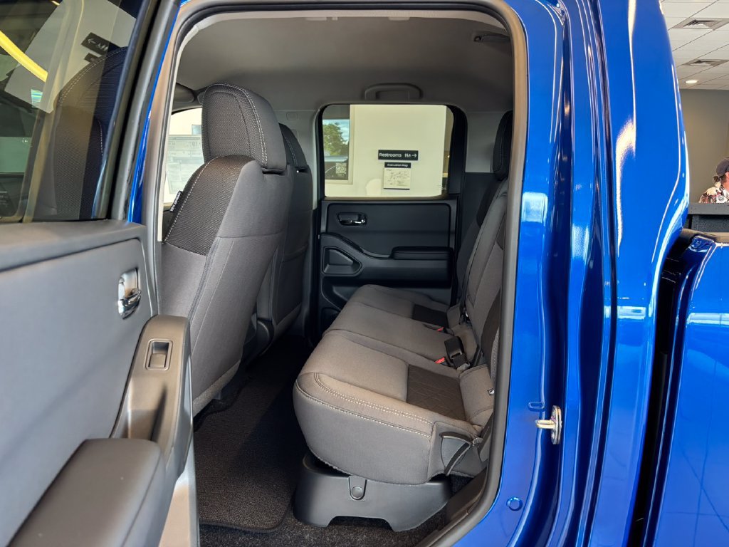 New 2026 Nissan Frontier SV w/ Tow Package AWD/4WD image 24