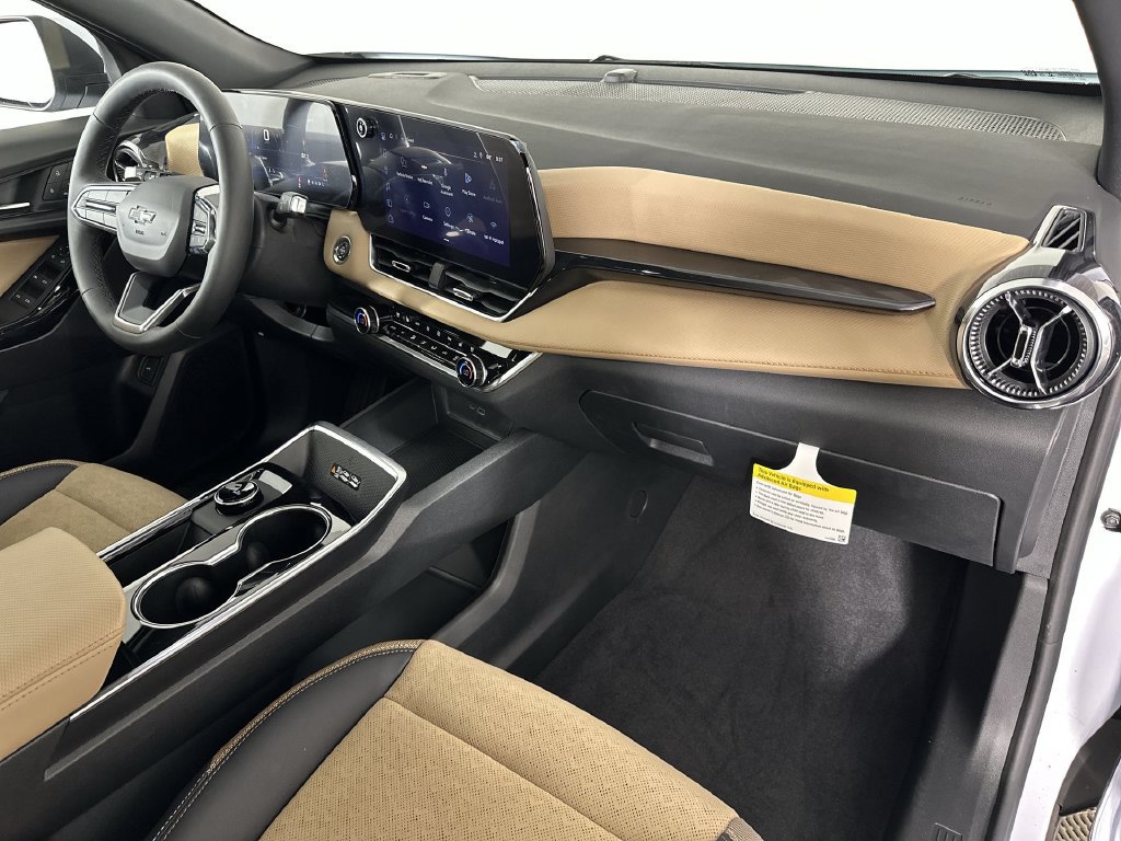 New 2027 Chevrolet Equinox ACTIV w/ Safety and Technology Package AWD/4WD image 30