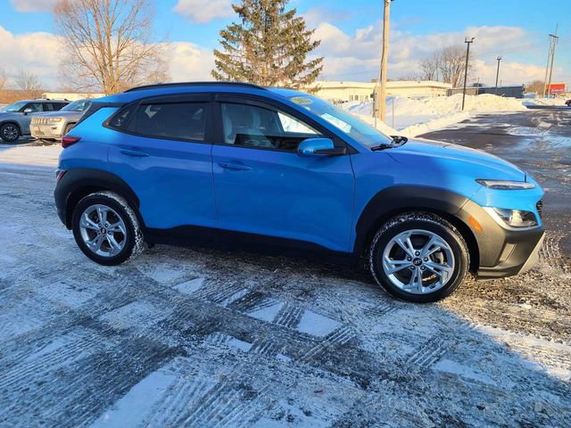 Used 2022 Hyundai Kona SEL w/ Cargo Package image 5