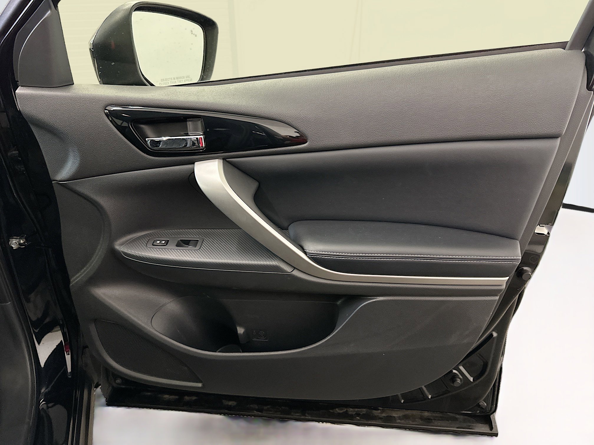 Used 2024 Mitsubishi Eclipse Cross SE image 34