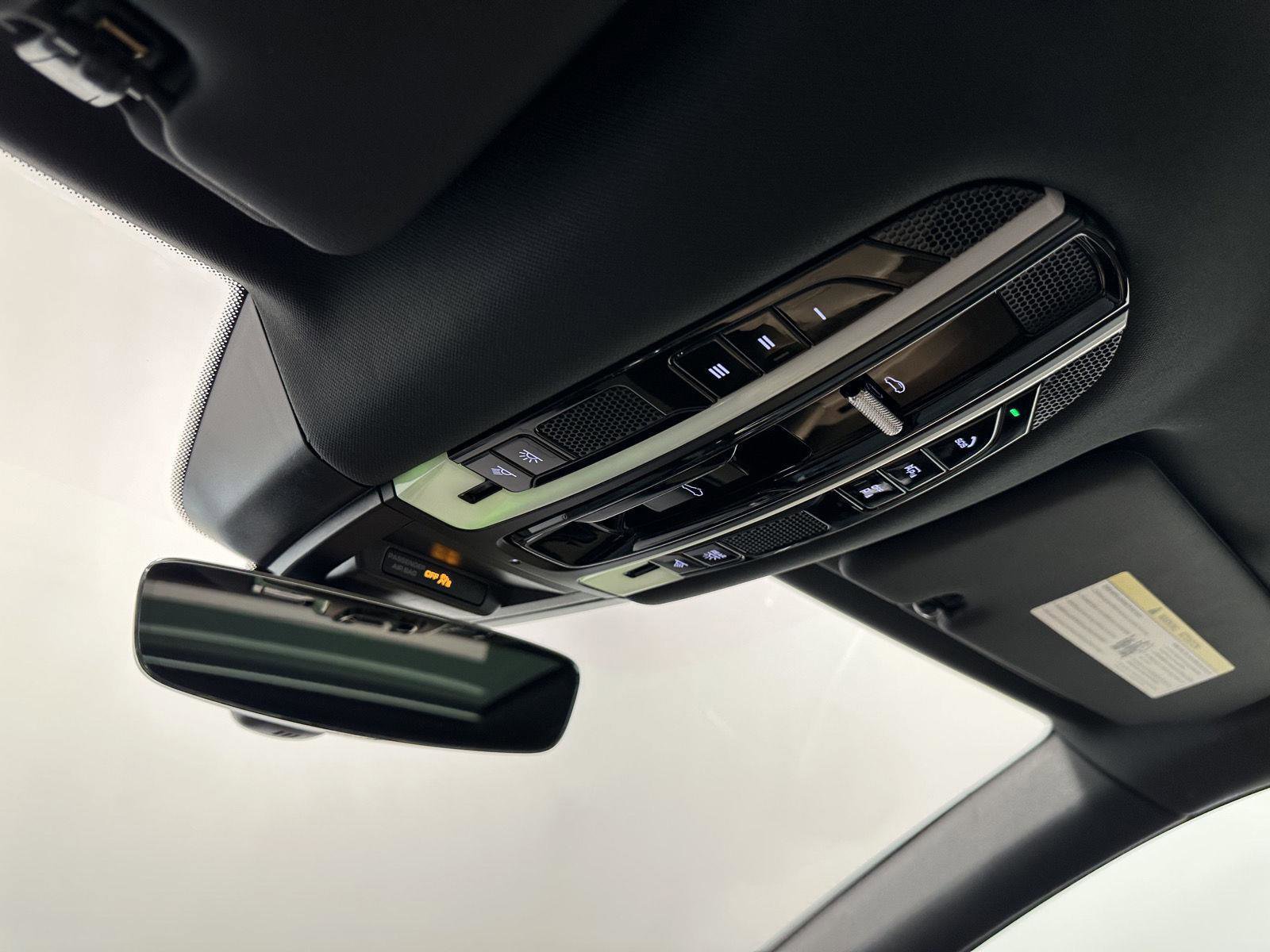 Certified 2022 Porsche Cayenne image 29