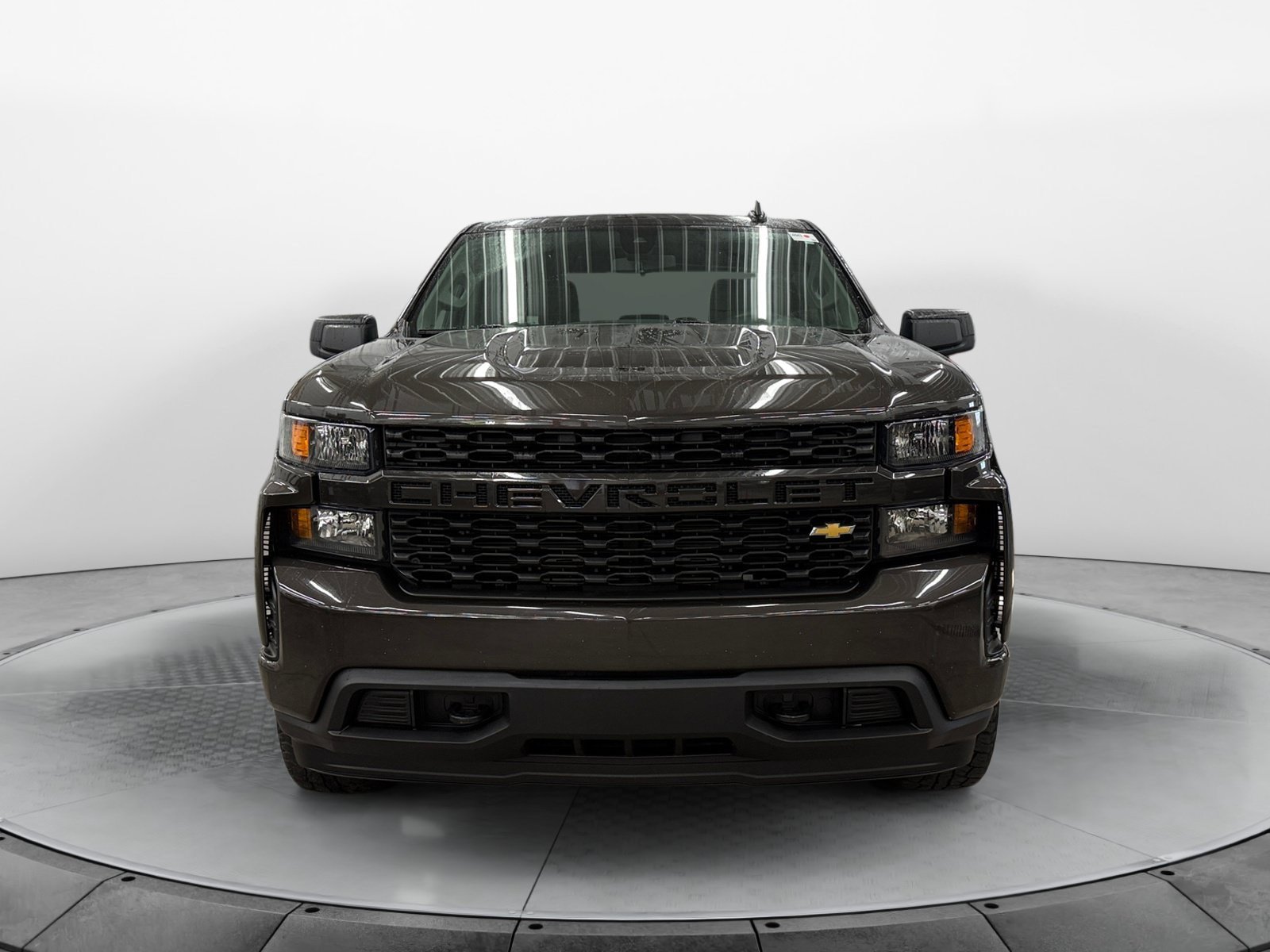 Used 2022 Chevrolet Silverado 1500 Custom w/ Safety Confidence Package AWD/4WD image 7