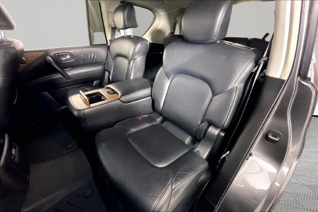 Used 2021 Nissan Armada SL w/ Captain's Chairs Package AWD/4WD image 21