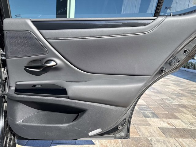 Used 2023 Lexus ES 350 w/ Accessory Package (Z2) FWD image 22