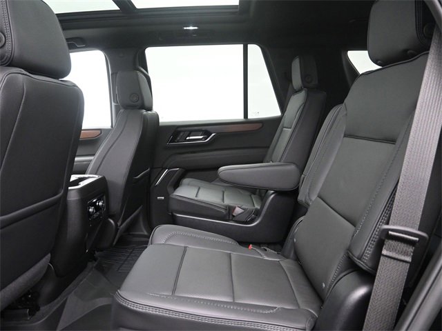 Used 2026 GMC Yukon Denali w/ Sun & Power Step Package image 23
