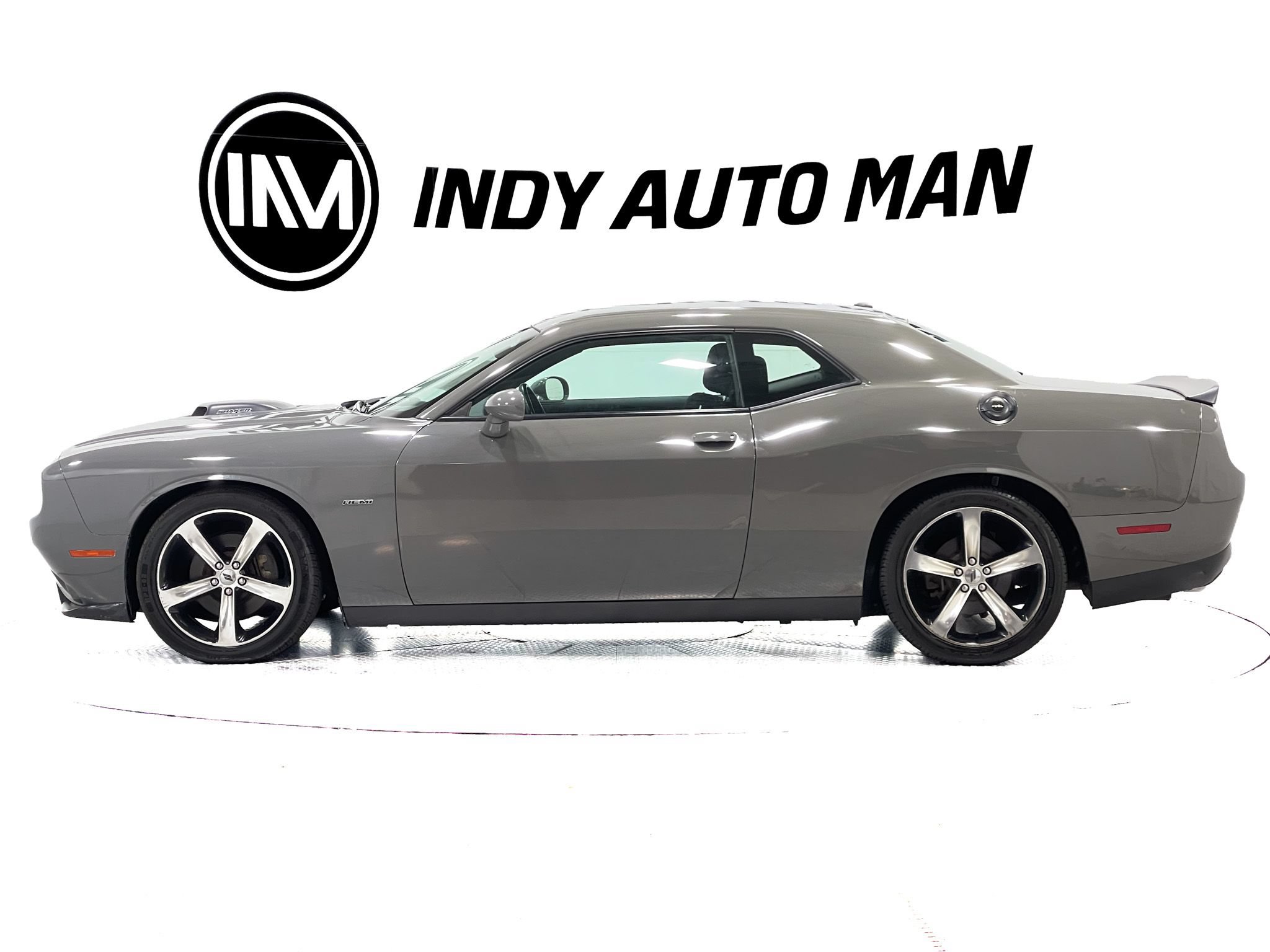 Used 2018 Dodge Challenger R/T RWD image 7