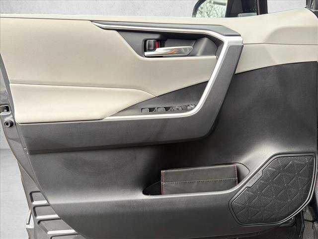 New 2025 Toyota RAV4 XLE image 10