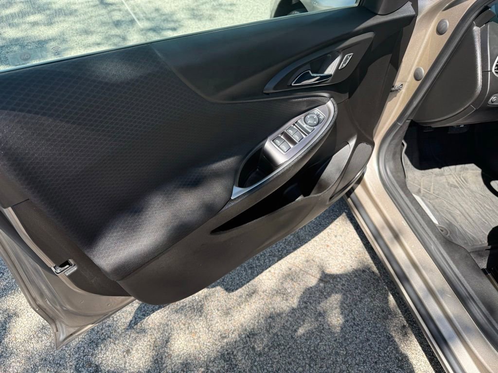 Used 2022 Chevrolet Malibu LS w/ LPO, Floor Liner Package FWD image 13