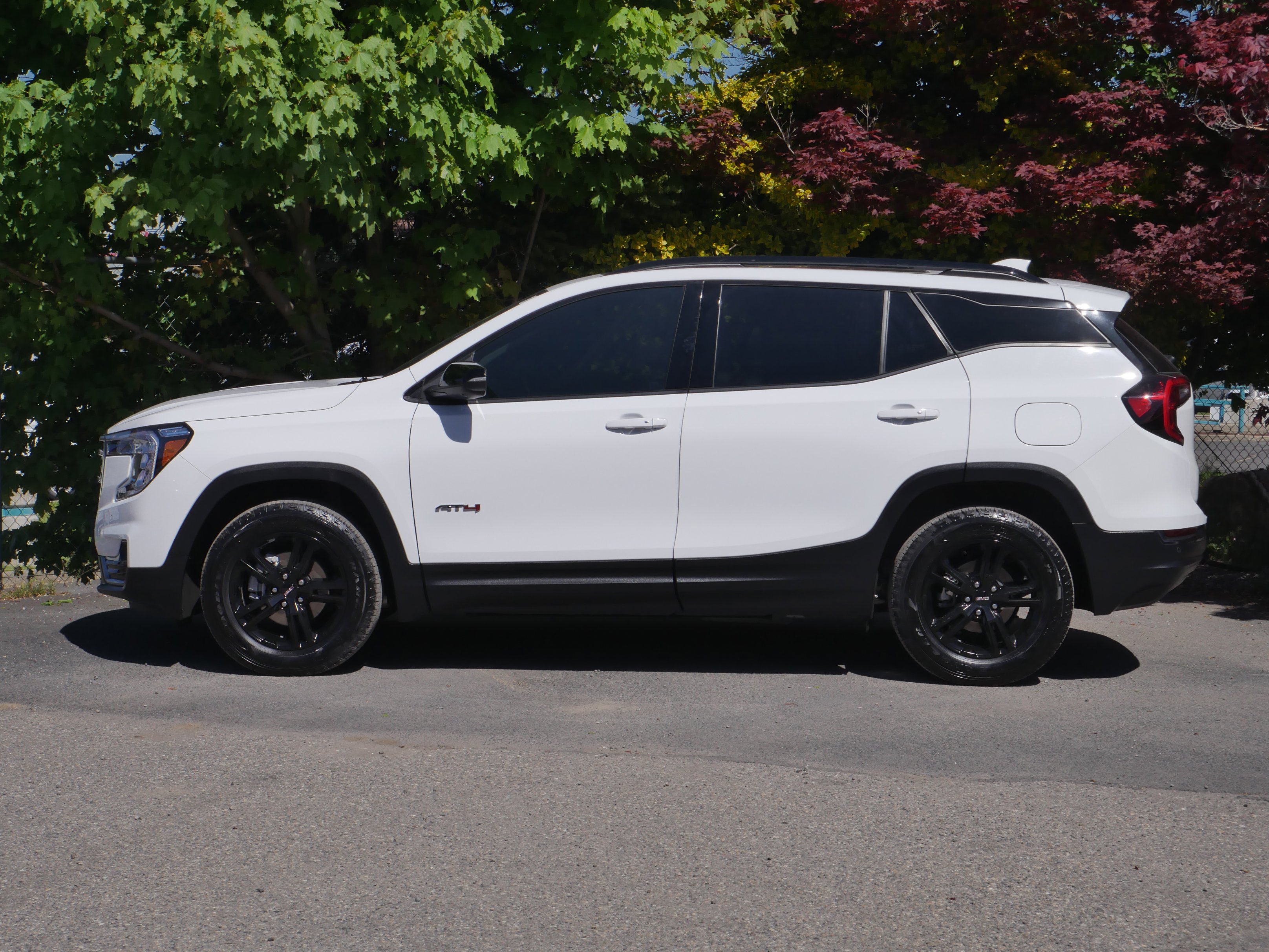 Used 2024 GMC Terrain AT4 w/ Infotainment Package II AWD/4WD image 7