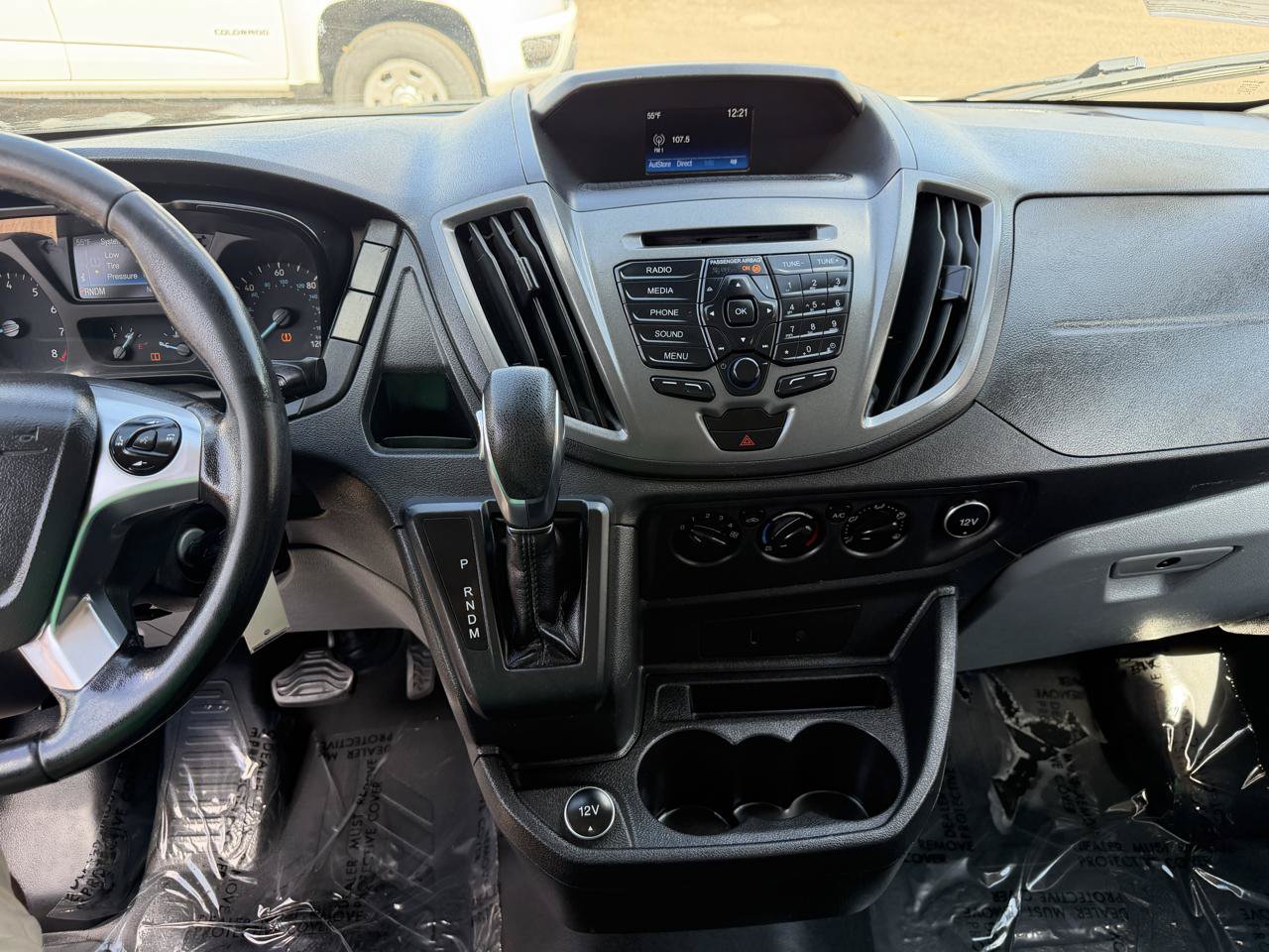 Used 2018 Ford Transit 250 130 Low Roof RWD image 19