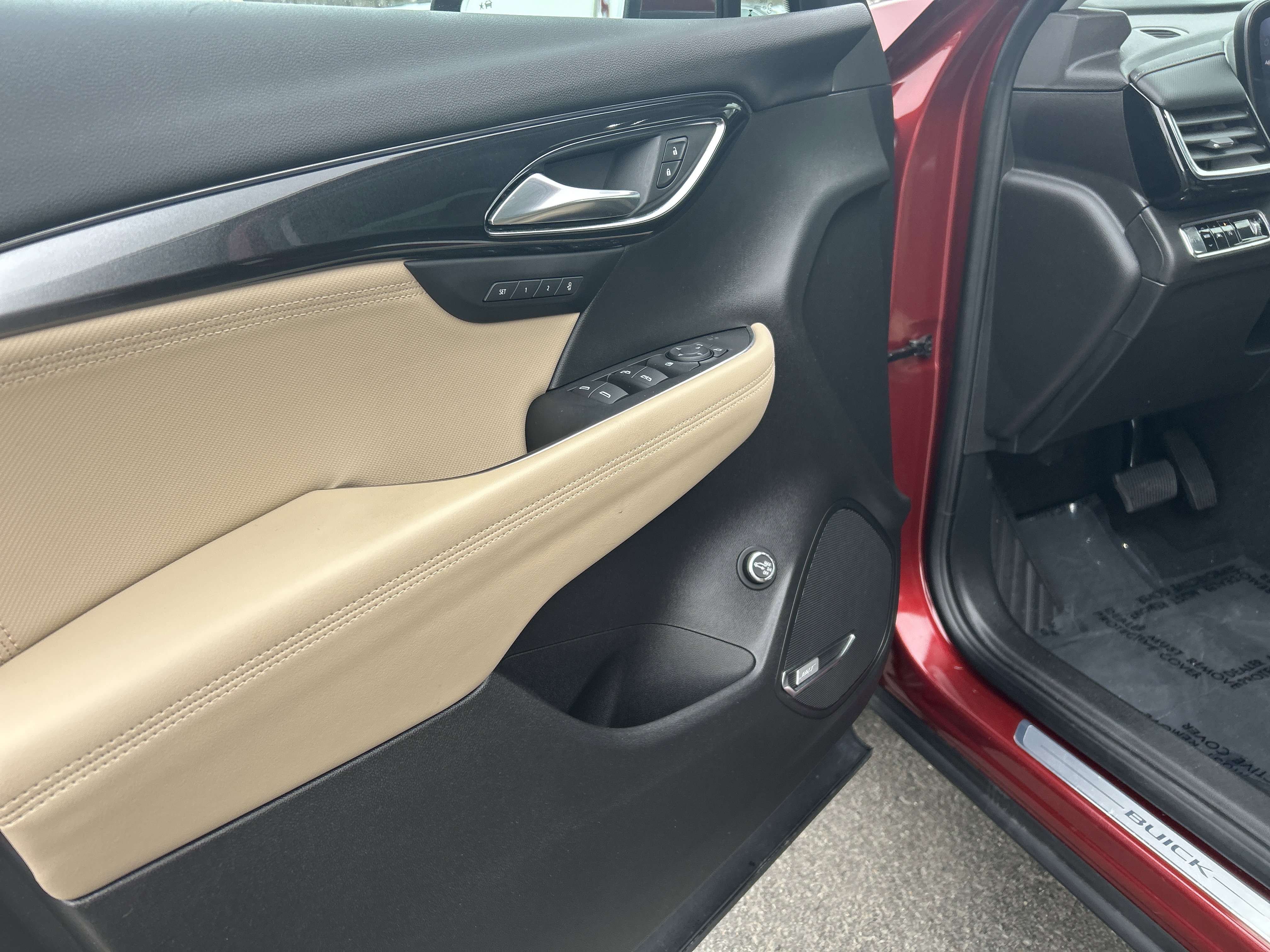 Certified 2024 Buick Envision Preferred image 12