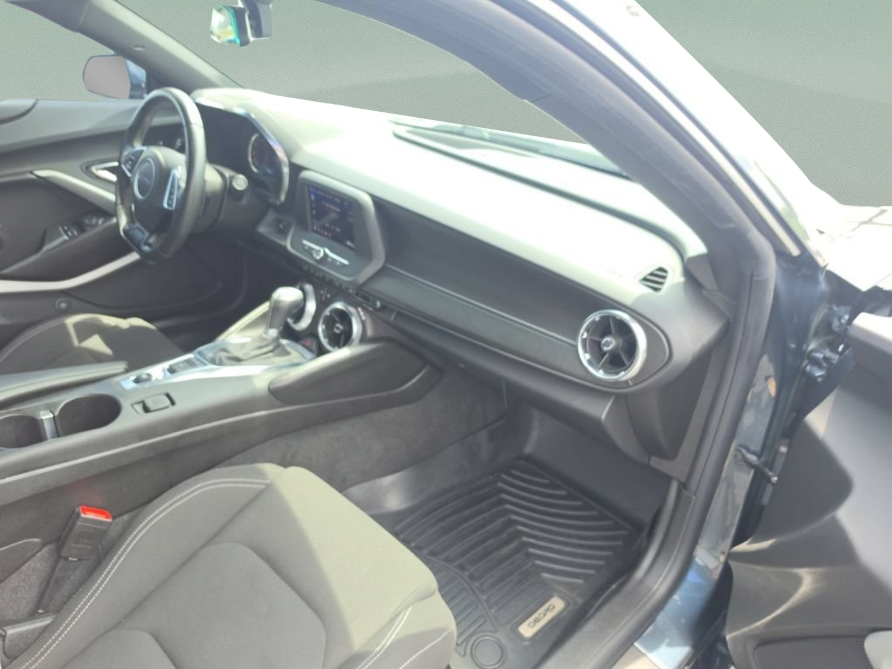 Used 2021 Chevrolet Camaro LT RWD image 24