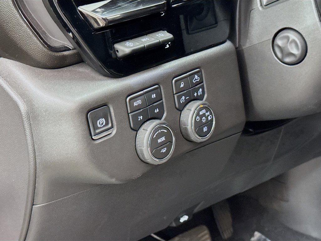 Used 2026 Chevrolet Silverado 1500 ZR2 AWD/4WD image 10