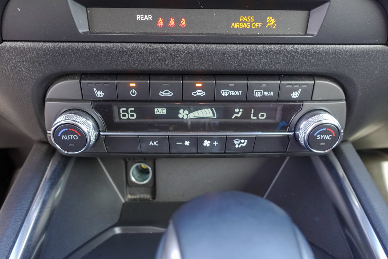 Certified 2025 MAZDA CX-5 Carbon Edition AWD/4WD image 24