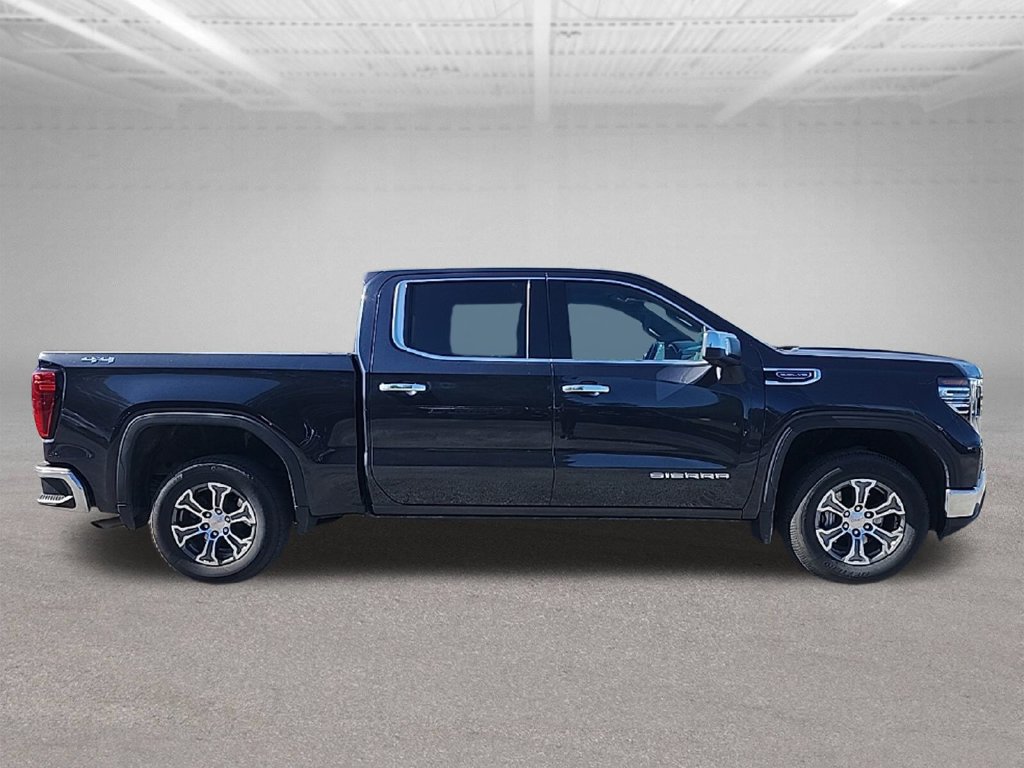 Used 2025 GMC Sierra 1500 SLT AWD/4WD image 40