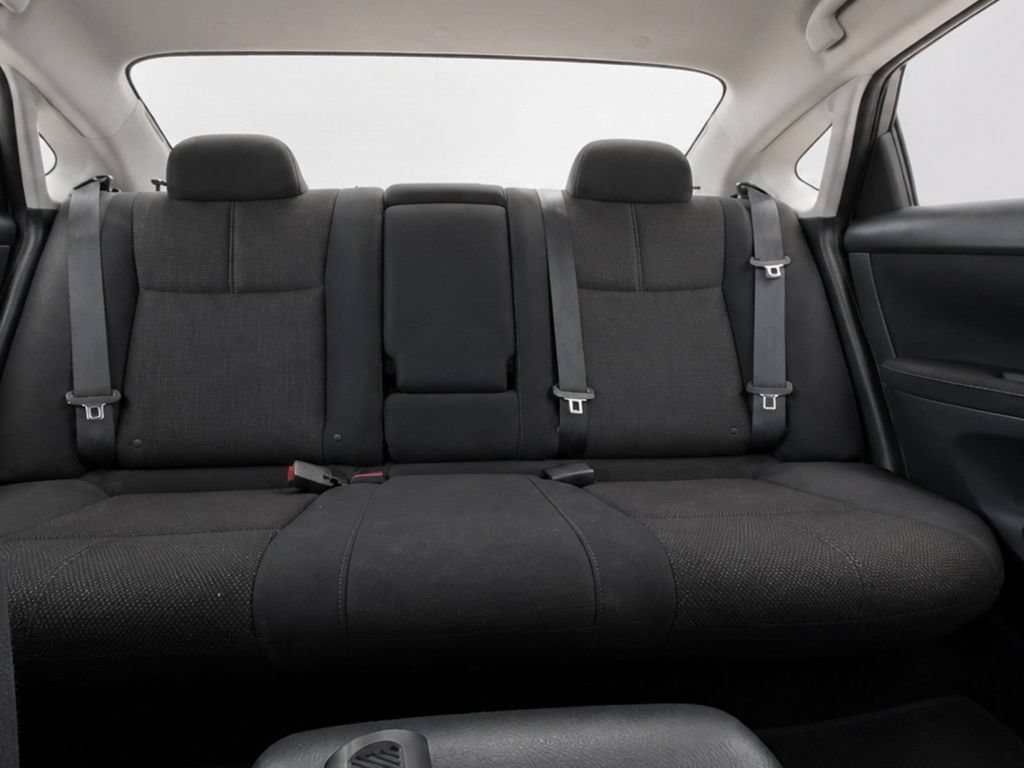 Used 2015 Nissan Sentra S FWD image 9