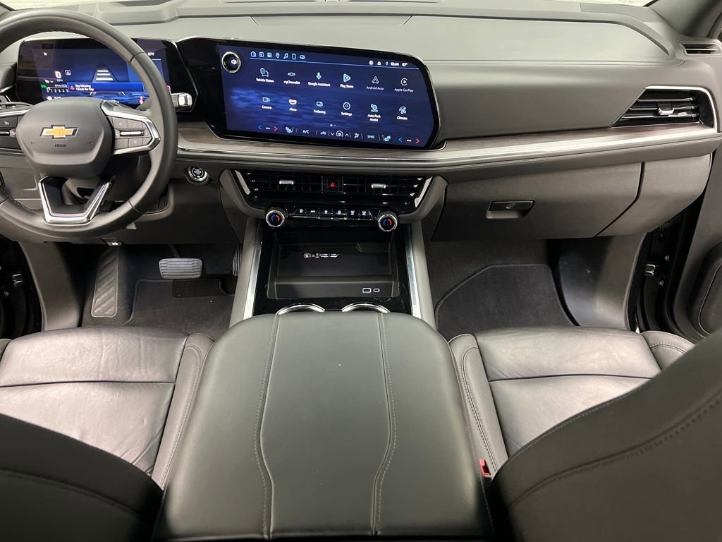Used 2025 Chevrolet Tahoe LT image 41