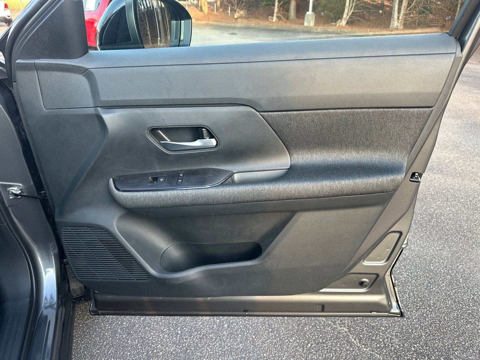 New 2026 Nissan Kicks SV image 14