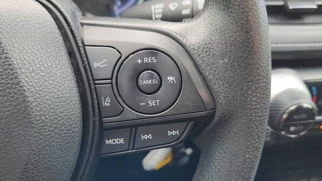 Certified 2024 Toyota RAV4 LE AWD/4WD image 12