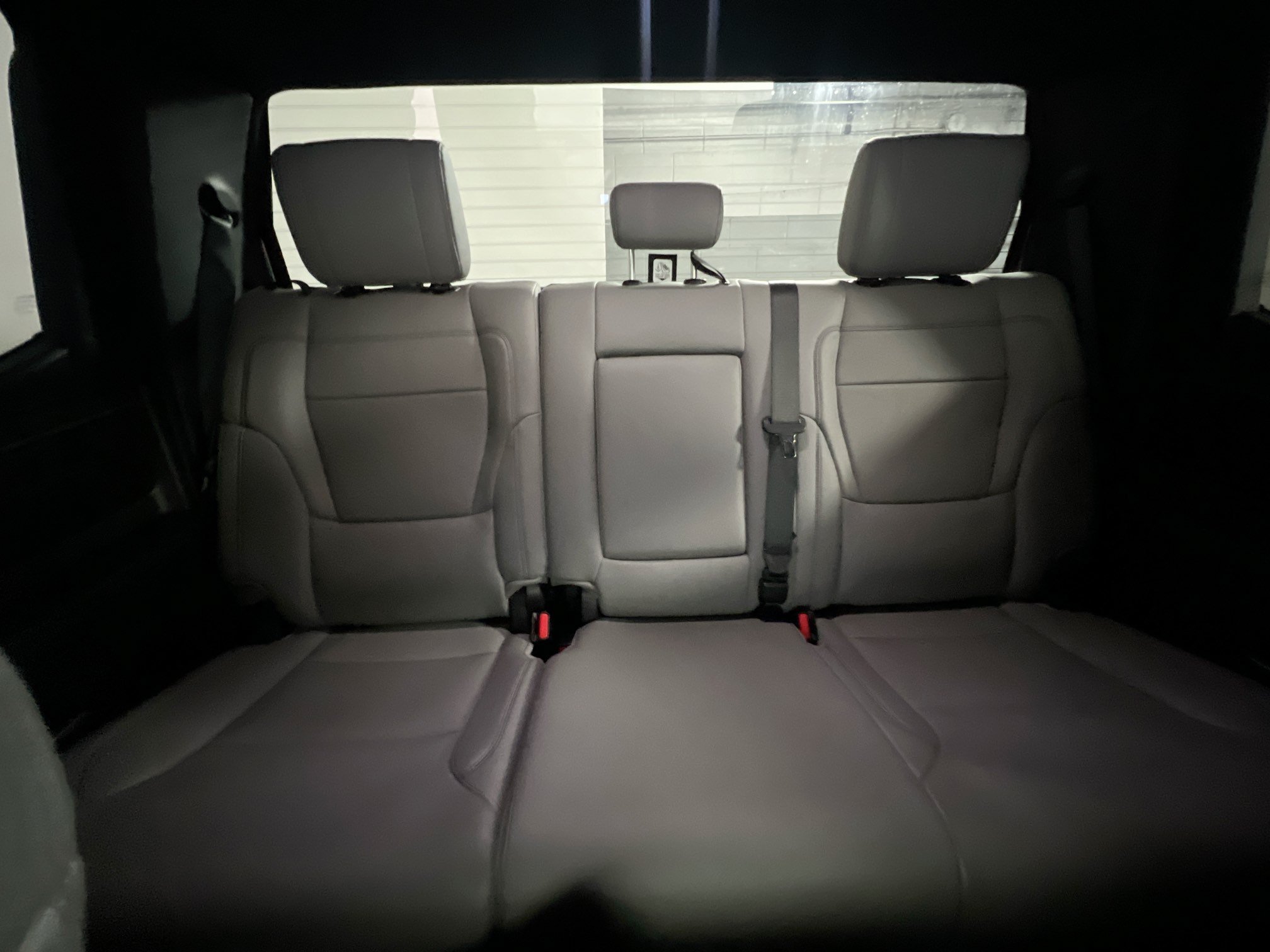 Used 2026 Toyota Tundra SR5 w/ SR5 Premium Package RWD image 32