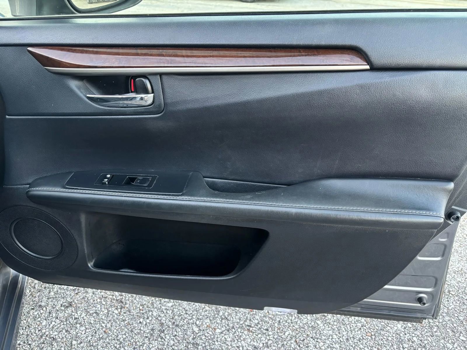 Used 2015 Lexus ES 350 w/ Premium Package image 23