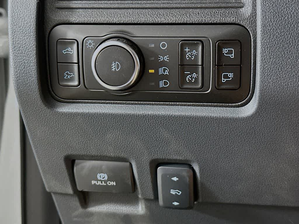New 2026 Ford F250 Lariat w/ Black Appearance Package AWD/4WD image 27
