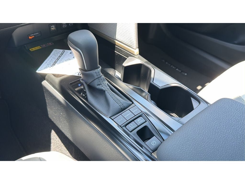 New 2026 Toyota Camry SE FWD image 28