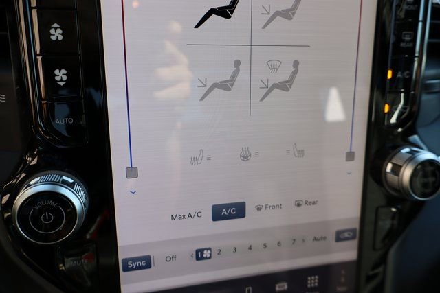 Used 2025 RAM 2500 Big Horn image 24