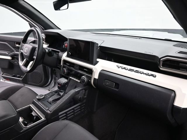 Used 2024 Toyota Tacoma TRD Sport image 24