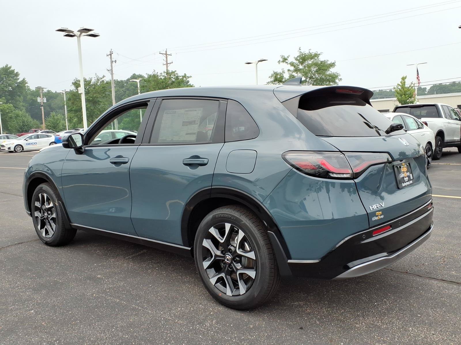 New 2027 Honda HR-V EX-L image 8