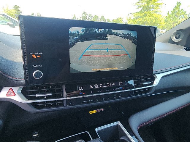 Certified 2025 Toyota Sienna XSE w/ XSE Plus Package AWD/4WD image 32