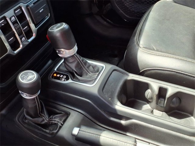 Used 2020 Jeep Wrangler Unlimited Sahara image 21